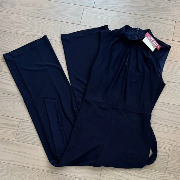 Size 2 Navy Blue LAURA Petites Sleeveless Jumpsuit - Picture 9 of 11
